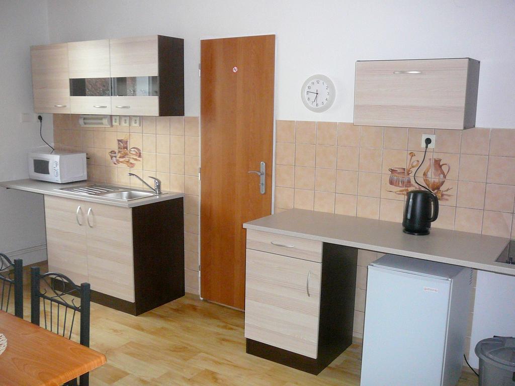 Patera Apartment Unhost